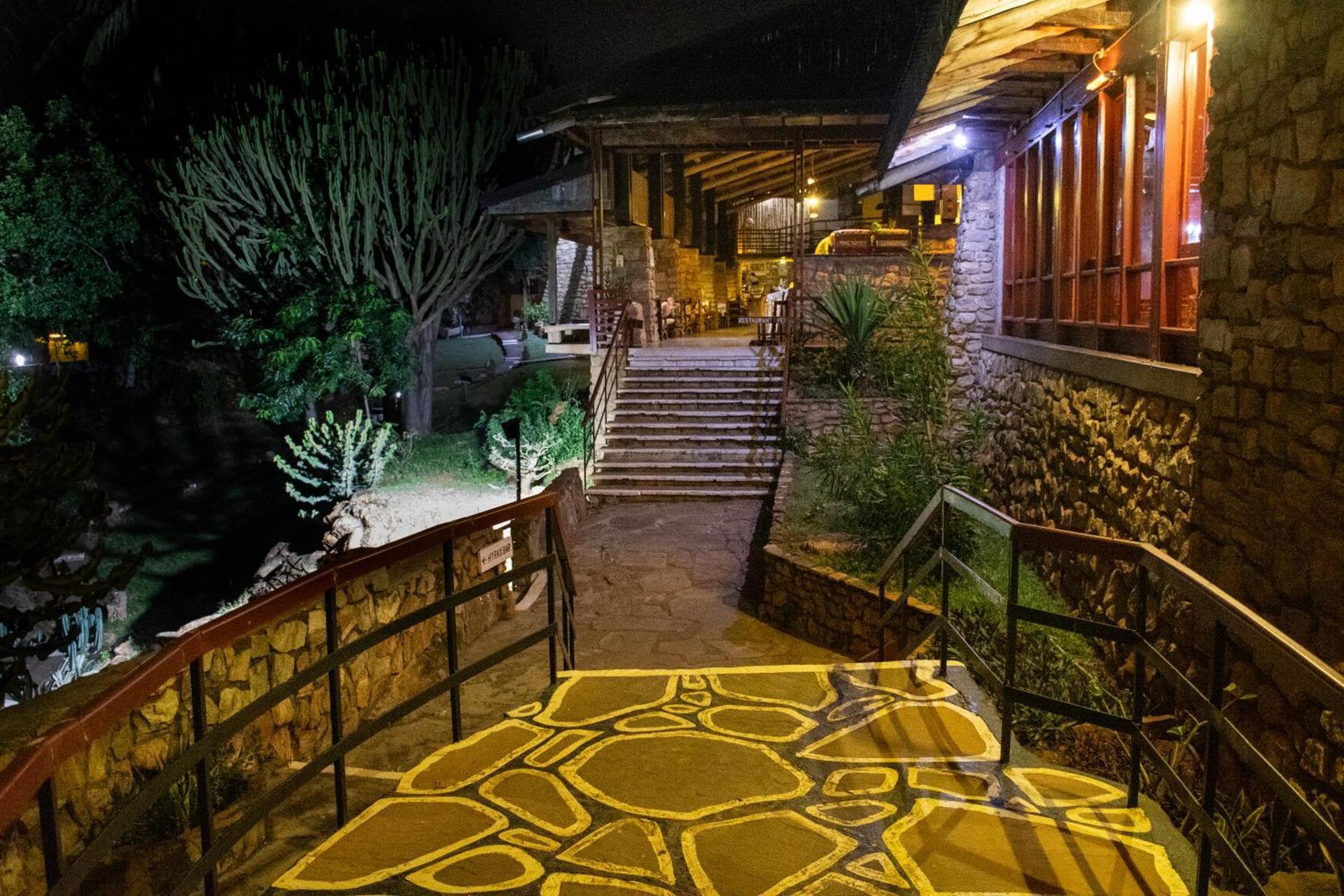 Voi Safari Lodge Exterior foto